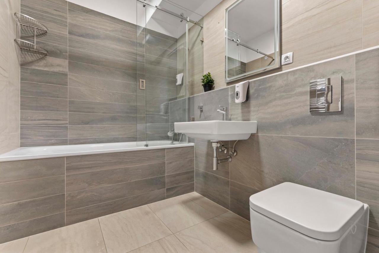 Lam Premiere - Ac - Awesome View In Bratislava Apartment Exterior photo